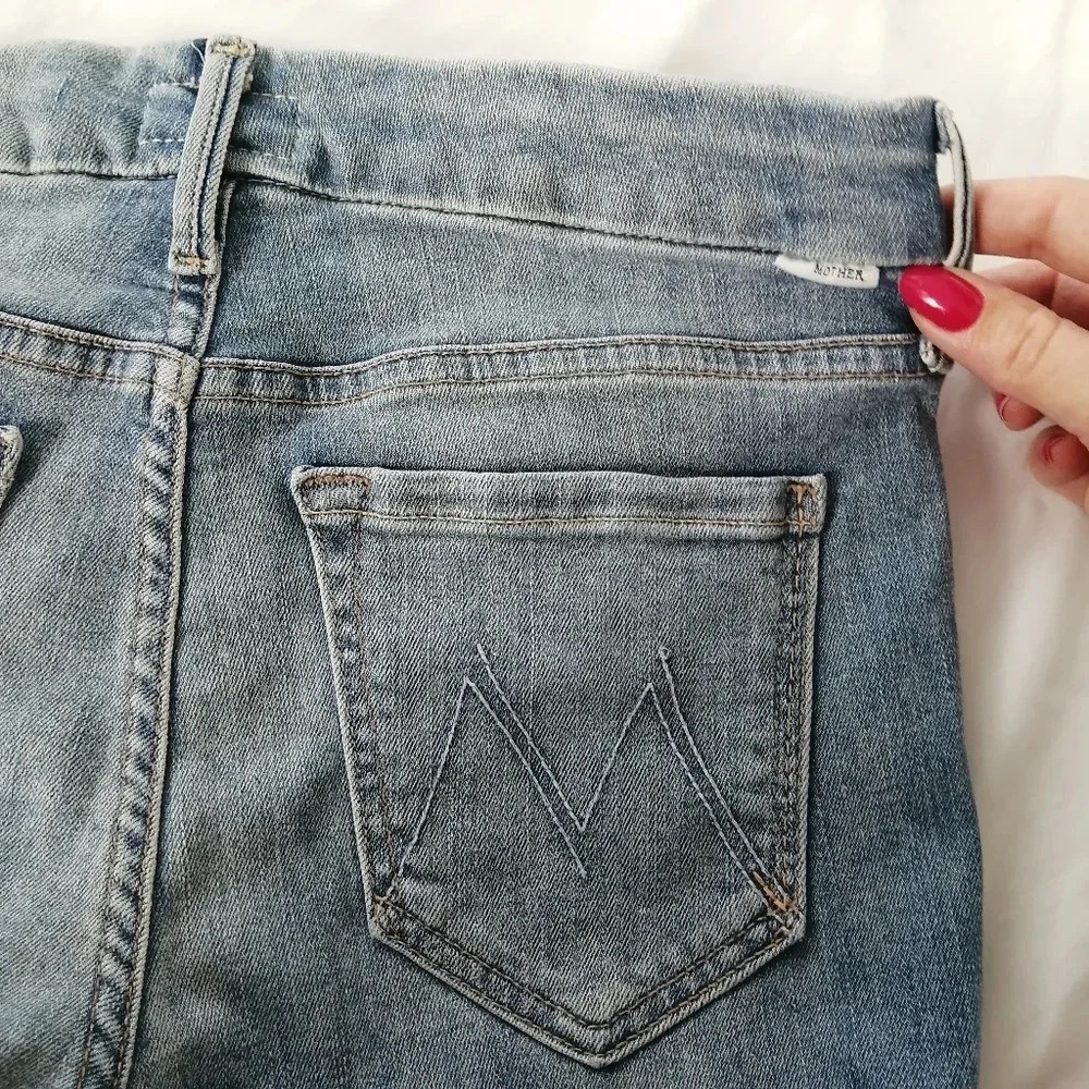 Mother The Looker Skinny Jeans in Light Kitty Light Wash Size 25 - Picture 7 of 15